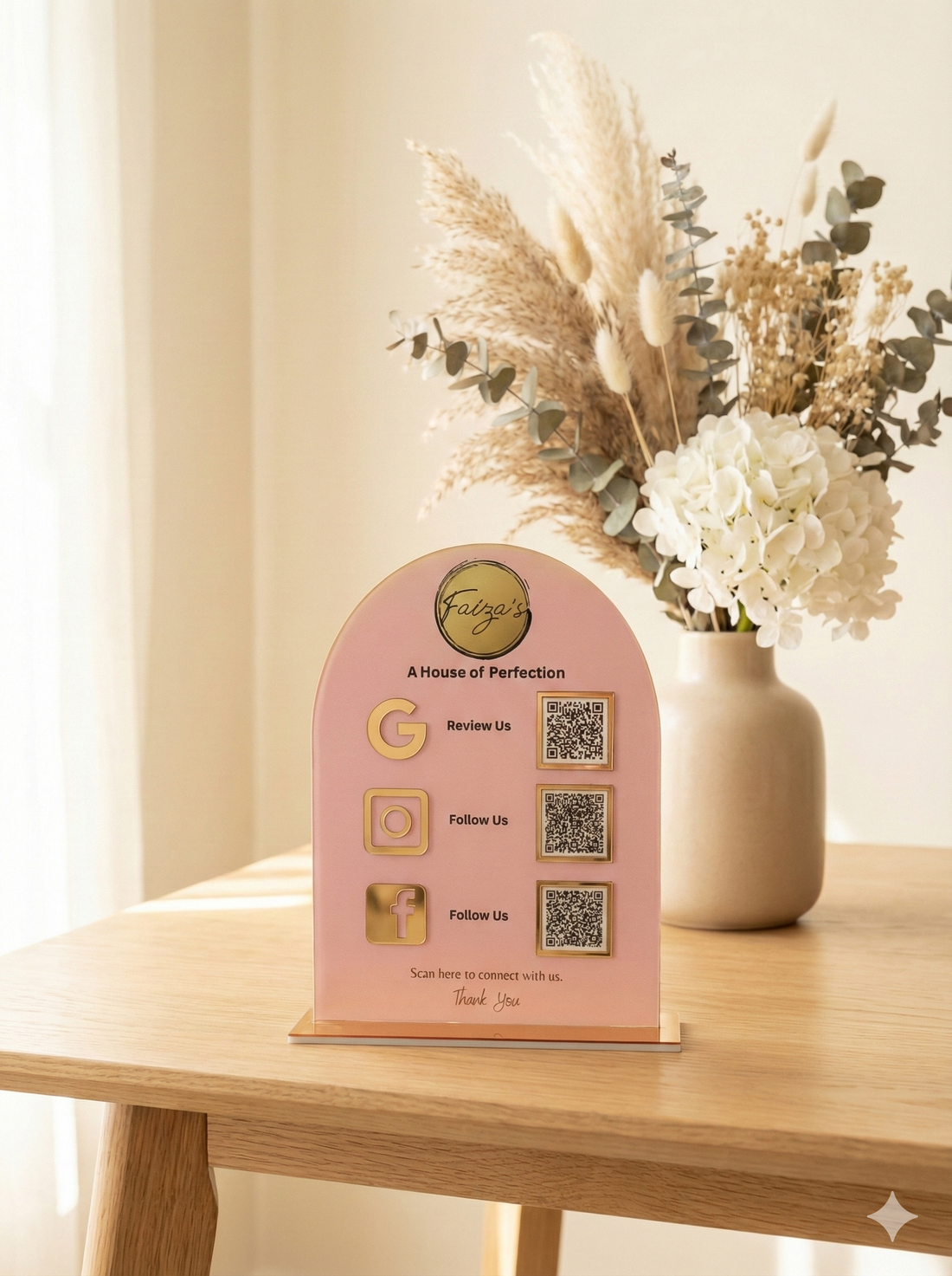 Quickky Social QR Code Stand